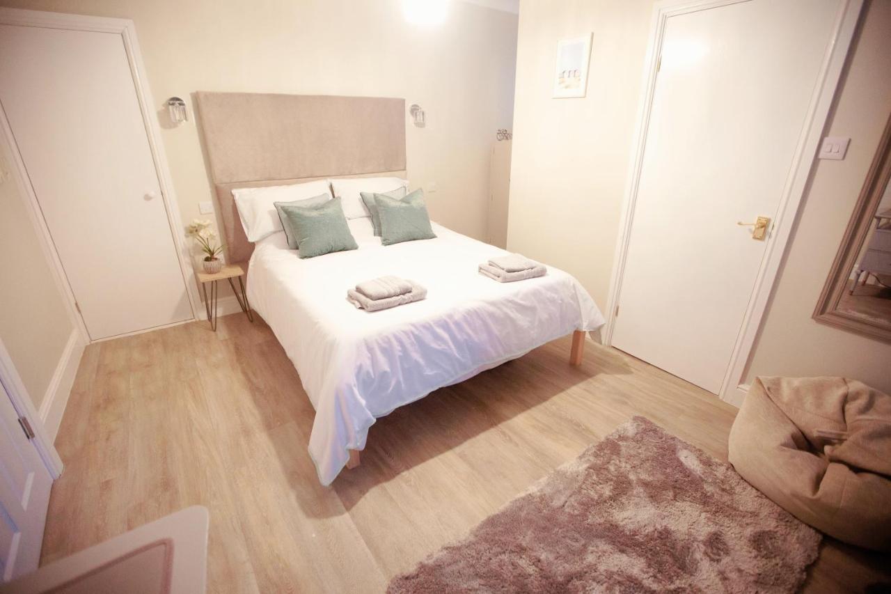 Gorgeous Cottage By Sandy Beach Dog Friendly พอร์ทเอริน ภายนอก รูปภาพ